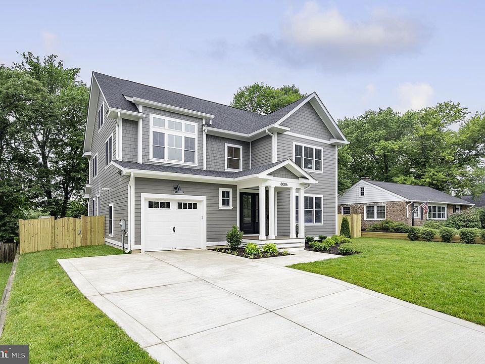 2nd image of 8006 Hamilton Ln