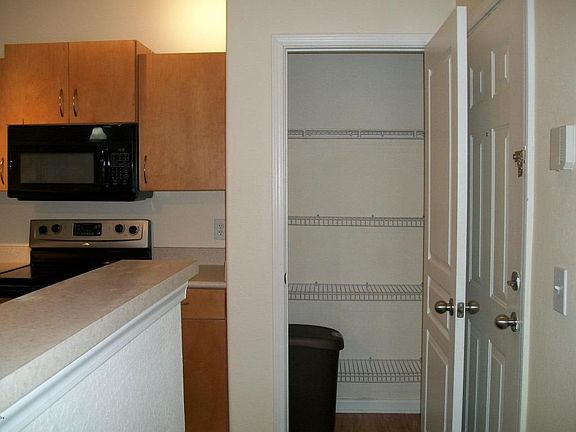 4th image of 8290 Gate Pkwy W Unit 413