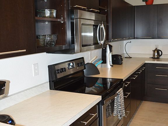 3rd image of 3522 E Ravenswood Dr