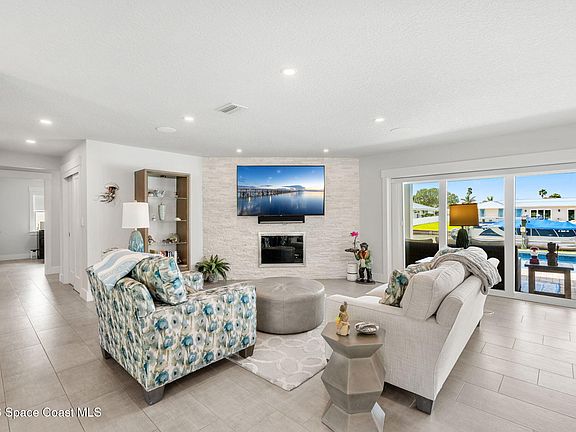 5th image of 2395 Brookside Way