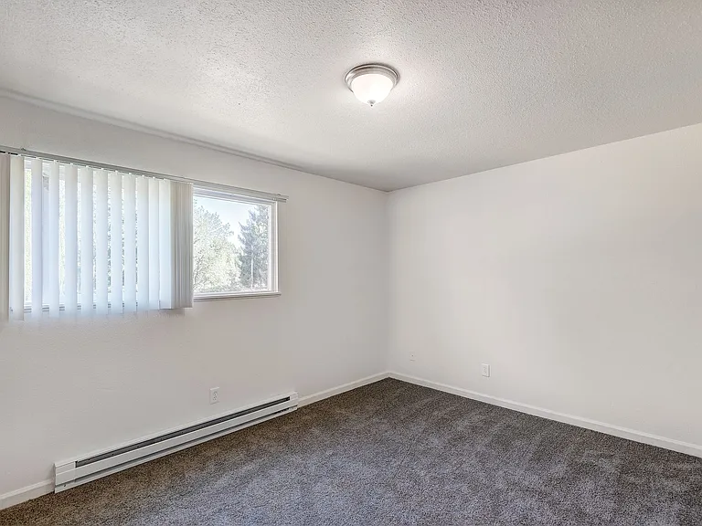 Countrywood Apartments — Photo 12