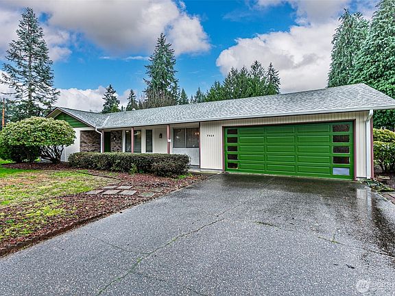 3rd image of 7505 Husky Way SE