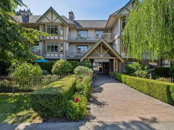 2059 Chesterfield Ave #505, North Vancouver, BC V7M 2P4
