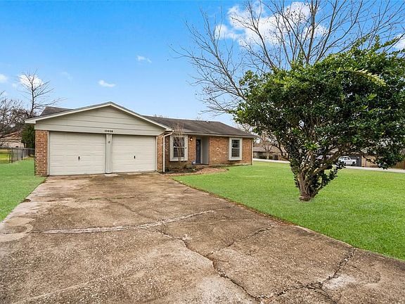 3rd image of 12828 Timothy Dr