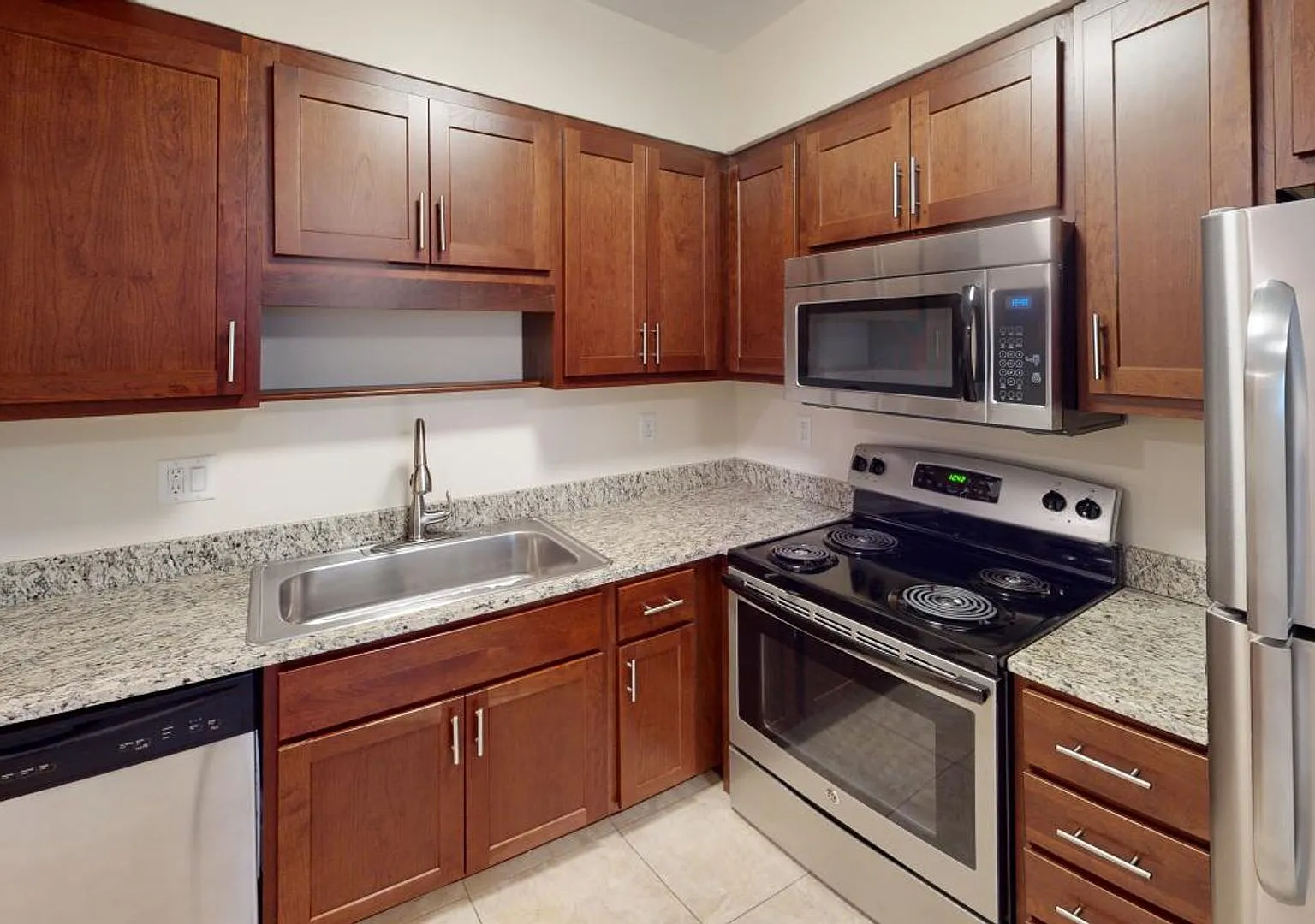 Broad Ripple Flats — Photo 4