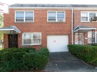 13270 Pople Ave, Flushing, NY 11355