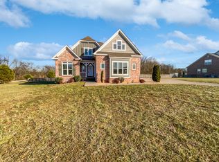 4001 Pleasant Gate Ln, Columbia, TN 38401