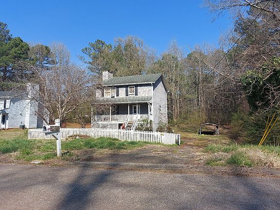 3rd image of 1082 Providence Way