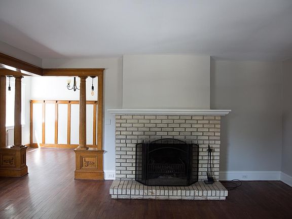 3rd image of 1430 Westwood Ave