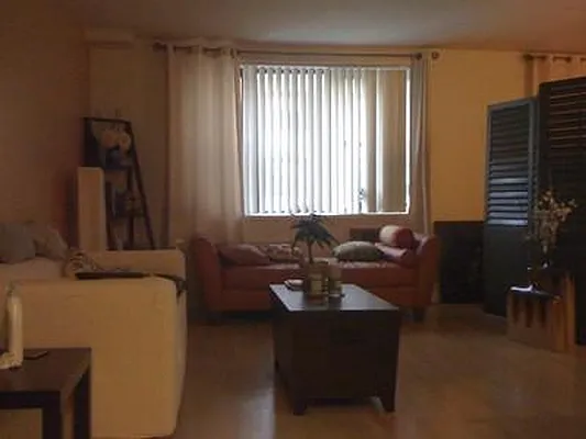 Rented by Mazzeo Real Estate | media 13