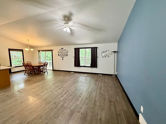 5th image of 4122 W Duck Lake Rd