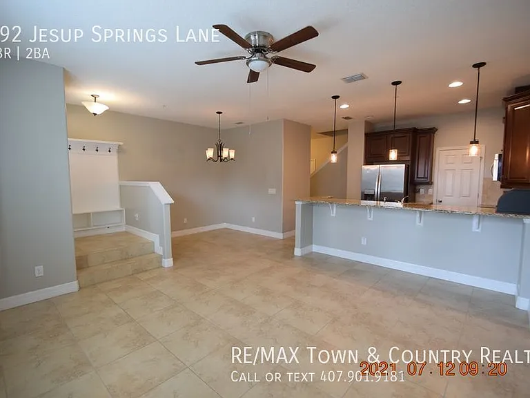 592 Jesup Springs Ln — Photo 8