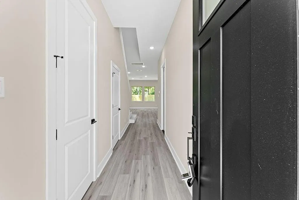 Building Photo - 4919 Curiosity Ct