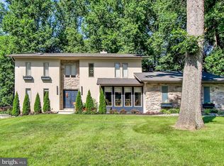 1800 Shawan Ln, York, PA 17406