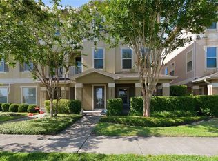 10546 Green Ivy Ln, Orlando, FL 32832