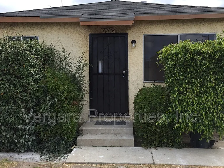 12138 York Ave #A — Photo 1