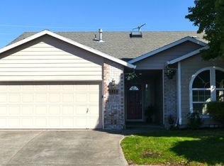 4156 NE 219th Ct, Fairview, OR 97024