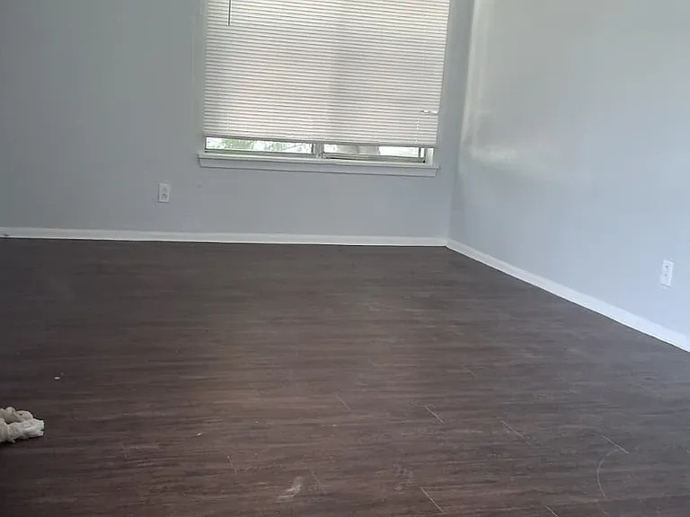 641 Morningview Dr — Photo 6