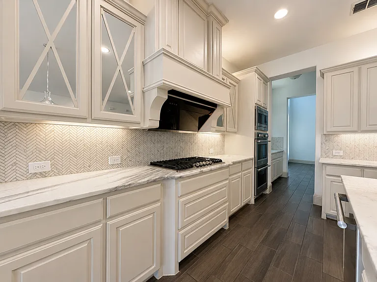 2042 Farmhouse Way — Photo 7