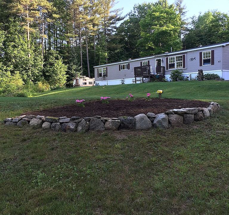 2nd image of 63 Batchelder Brook Rd