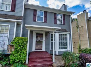 365 Jamestown Manor Dr, Gardendale, AL 35071