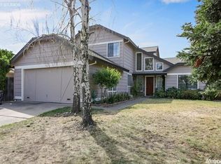 1024 Betsy Ross Dr, Roseville, CA