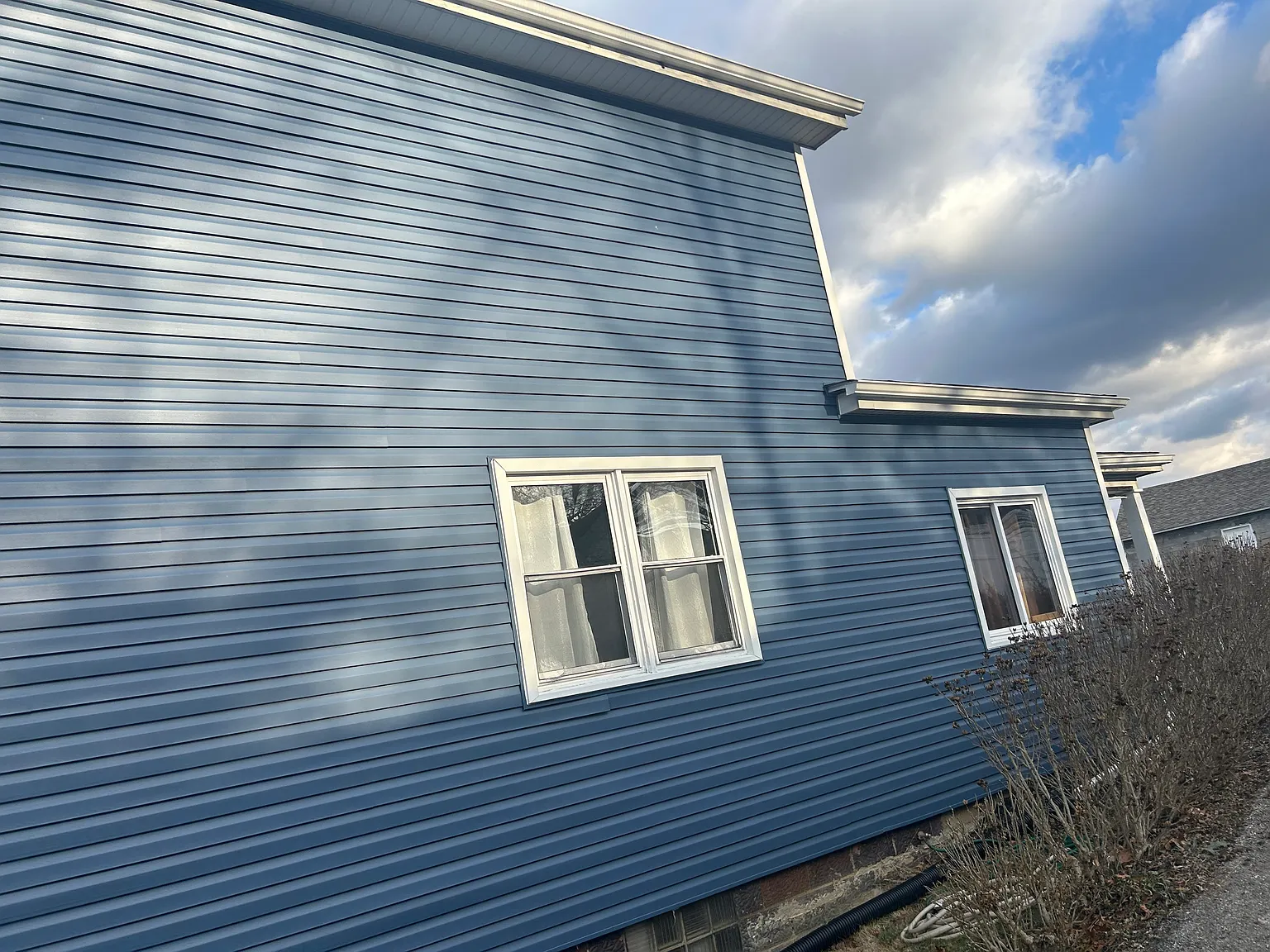 2 bed, 1206 sqft, $1,050 — Photo 2