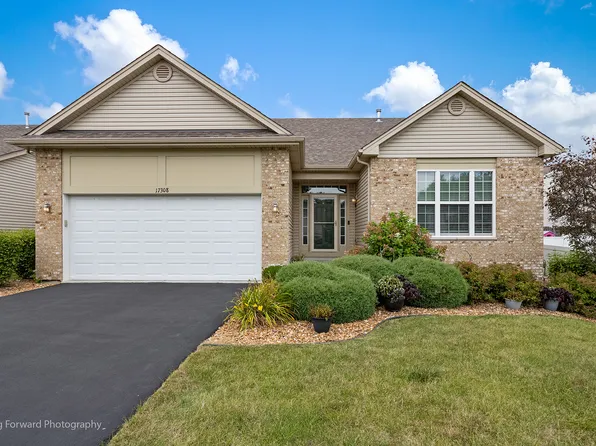 17308 Winnipeg Cir, Lockport, IL 60441