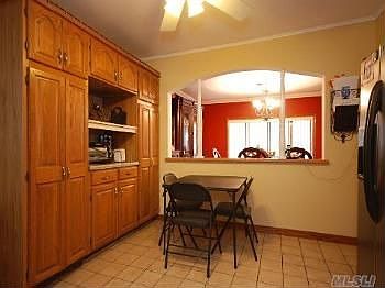 5th image of 41 Balfour Dr