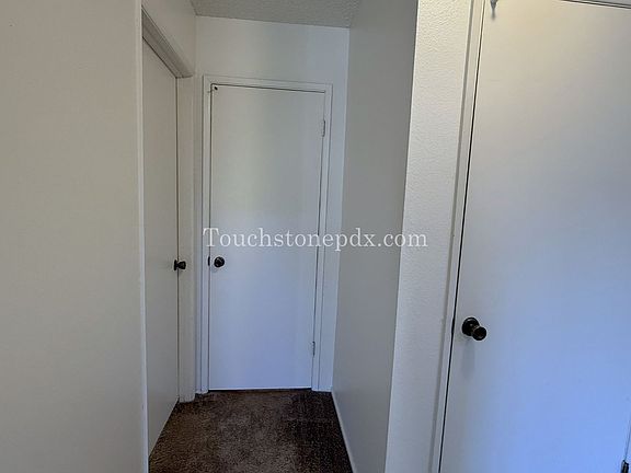 5th image of 5812 SE Milwaukie Ave #6