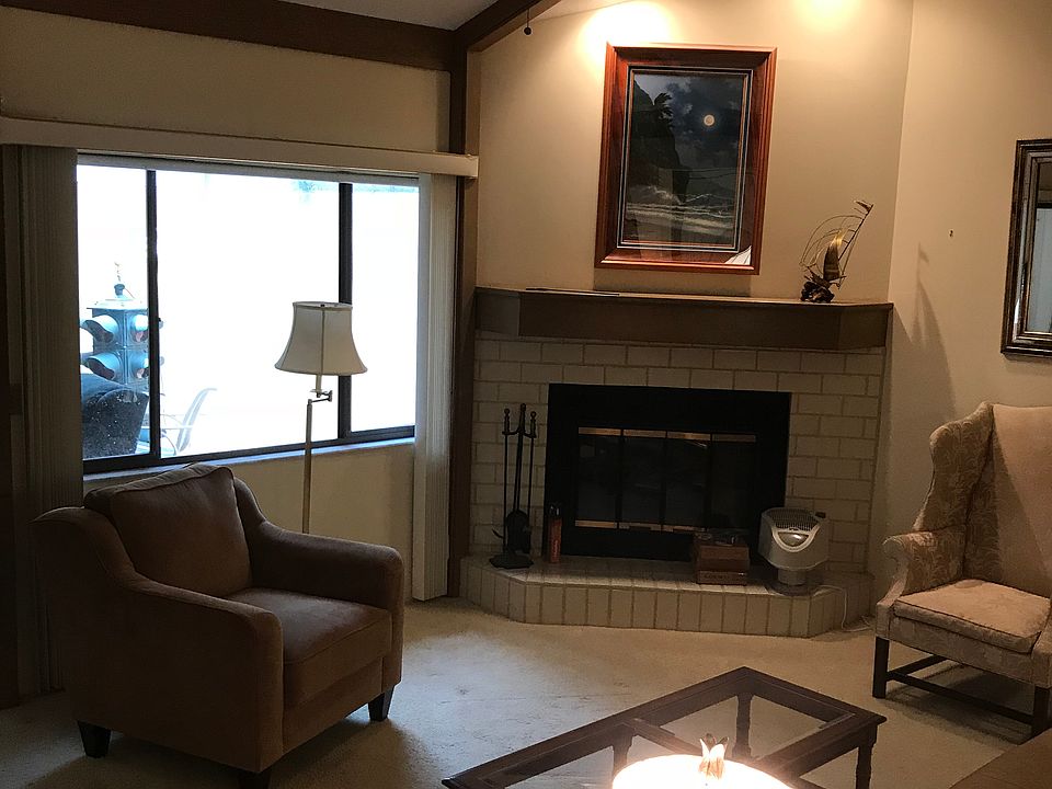 1st image of 1702 NE 38th Ave