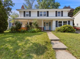 12 Dadio Rd, Hamden, CT 06517