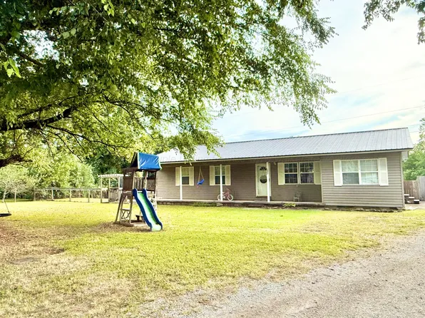 232 Rebecca Dr, Haleyville, AL 35565