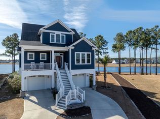 409 Pearl Button Way, Holly Ridge, NC 28445