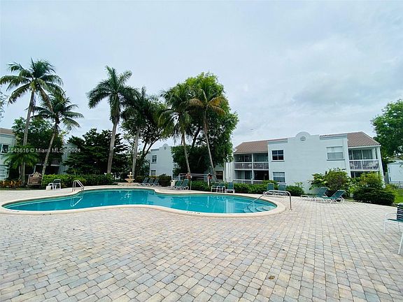 5th image of 4607 NW 96th Ave #457