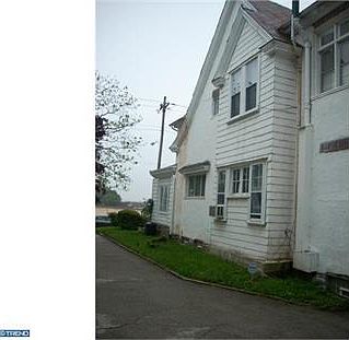 2nd image of 6402 N 5th St