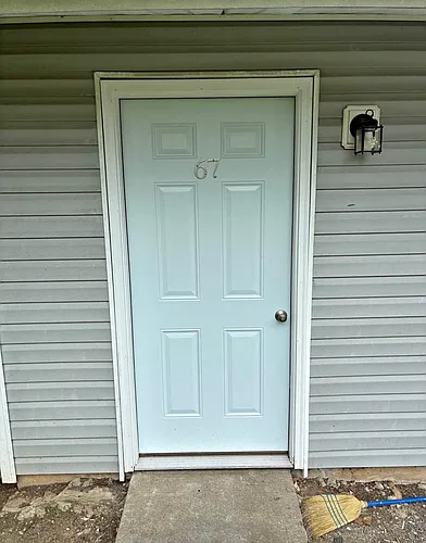 100 Shady Ln Photo 1