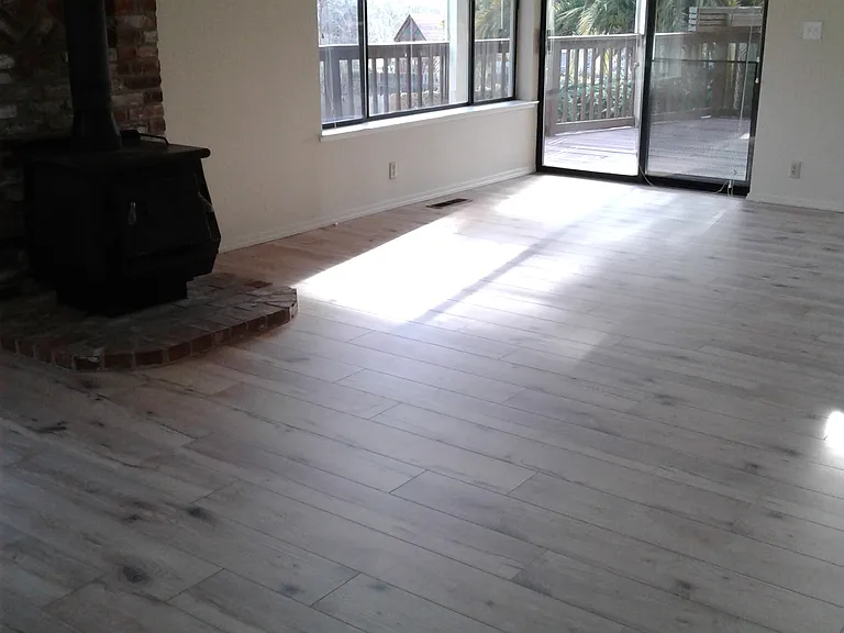 Family room with sliding doors to deck