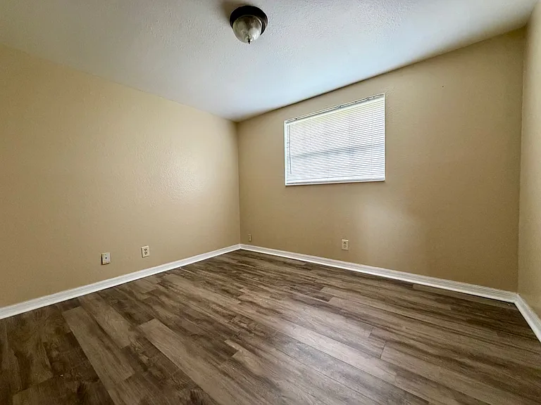 1809 Richter Ln — Photo 19