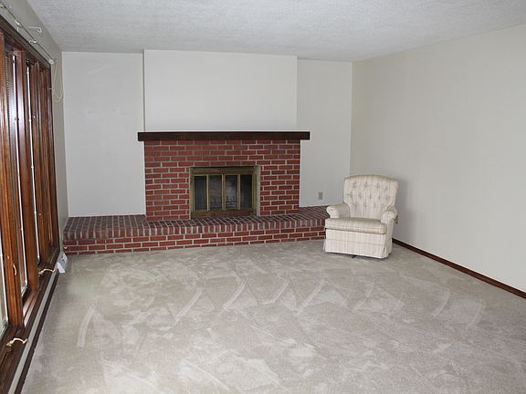 3rd image of 1604 22nd St