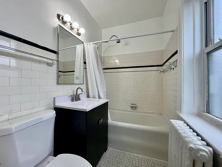 2648 W North Shore Ave #3D — Photo 9