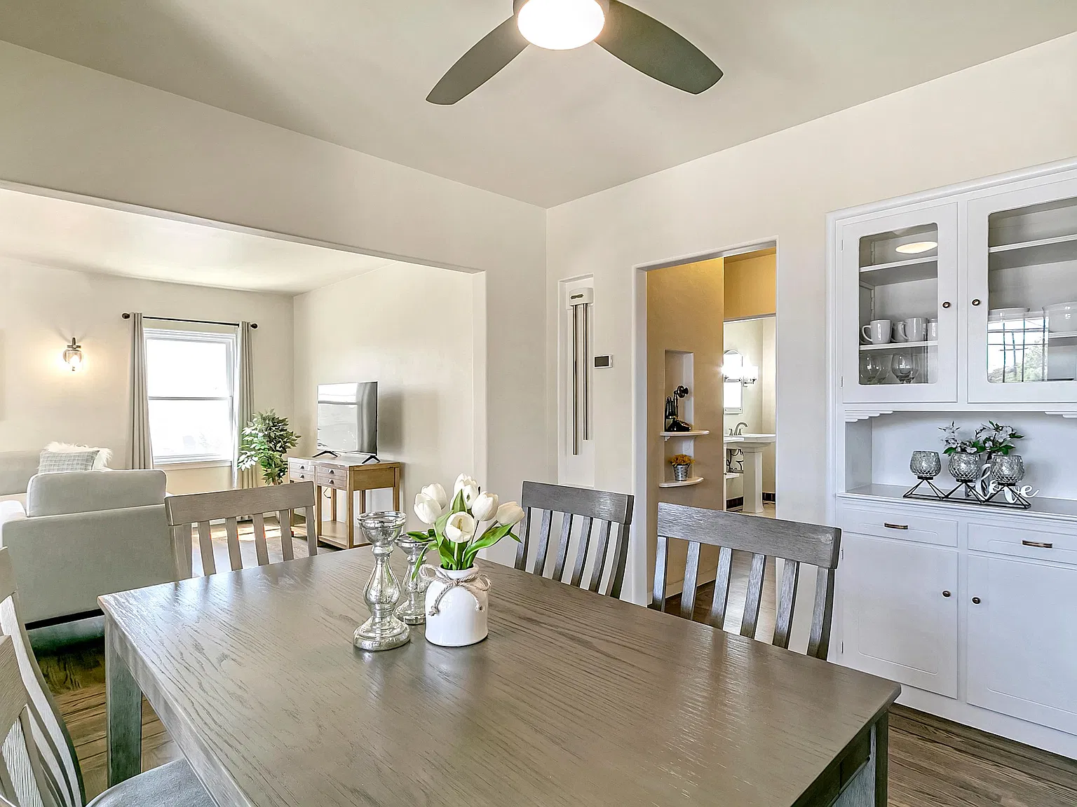 2 bed, 1388 sqft, $3,400 — Photo 4
