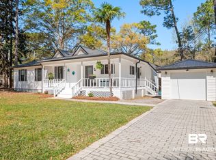 101 Diane Cir, Daphne, AL 36526