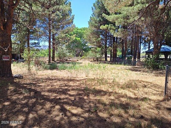 3rd image of 2580 S RIVERBEND Road #-