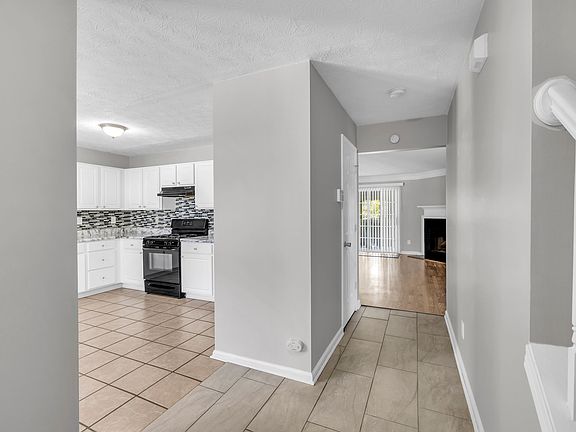2nd image of 3061 Majestic Park Ct