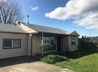 1742 17th St, Springfield, OR 97477