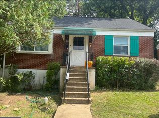 937 Olmstead Rd, Pikesville, MD 21208