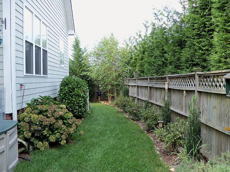 2nd image of 175 Carolina Blue Bird Loop