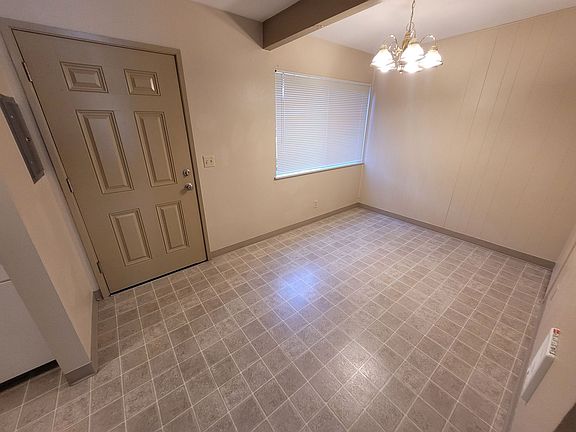 4th image of 1531 1547 Mill St SE #1537