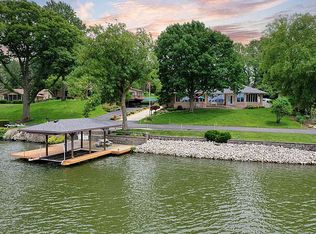 1850 S Spitler Dr, Decatur, IL 62521